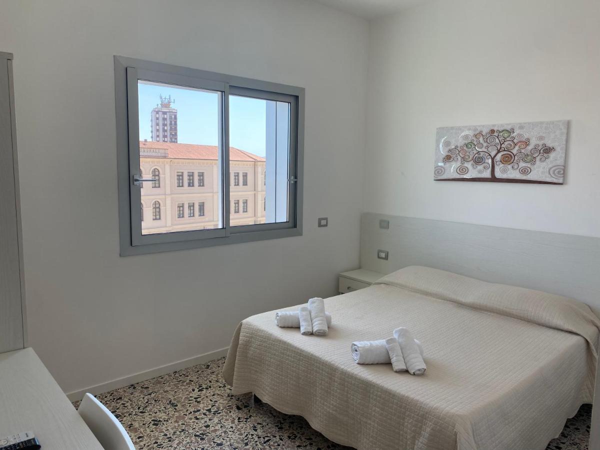 Molo Brin Rooms & Suites Olbia Exterior foto